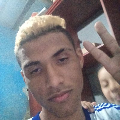santisa
17ys
espero realizar me sonho de de ser jornalista
https://t.co/YxQcQbHAM5…