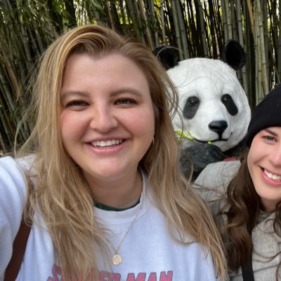 CarolineSpenc's profile picture. just a girl in love with the moon