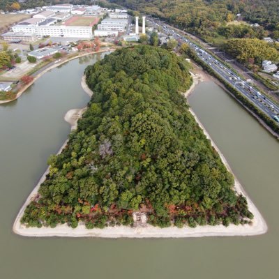 ▶︎村瀨 陸（奈良市教育委員会）×柴原 聡一郎（東京大学大学院）による佐紀古墳群研究プロジェクト https://t.co/eVW2PvAUic ▶︎速報成果資料集は→ https://t.co/WRi530SySw