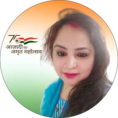 #Nationalist🚩 #plantlover 🌱#Naturelover🍃 #Musiclover🎶 #Dancelover💃 #proudtobeanIndian 🇮🇳#vatanpremi ❤️#yoga🧘