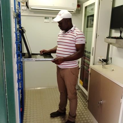 MuteMwangi's profile picture. Not a robot