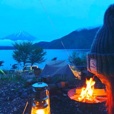 CampTsuka's profile picture. 🔰気ままなソロキャン好きです🏕あとラーメン日記という名の日常が少々🍜最近ジムニーJB64を迎えましたので車中泊も始めます🚗✨無言フォローすみませんッ🙇‍♂️