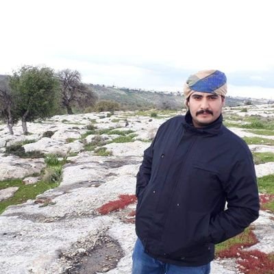 AlsaqerHuthaifa's profile picture. ‏‏‏على ثقّة تامة بأني شخصّ لا يُنسى أو يتكرر، إن كُنت لك يوماً صاحب أم حبيب سأكون في جيّب ذاكرتك دائما💙