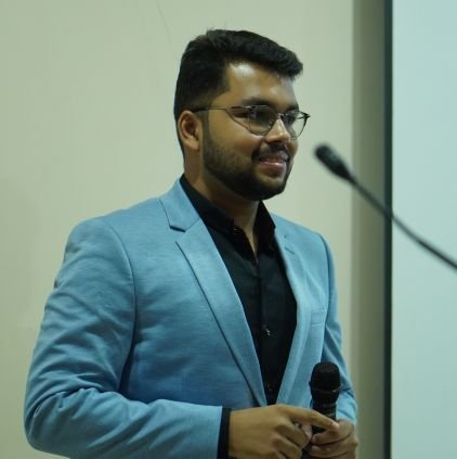 pratikagarwala1's profile picture. 