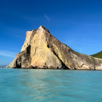Enjoy outdoor activities, like windsurfing, SUP and exploring spots in Taiwan.
