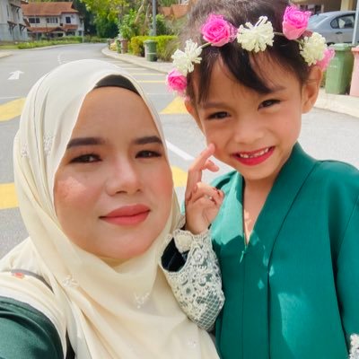 Mama to Muhammad Hadif Fawwaz, Anggun Falisha & Muhammad Aidan Fawwaz 👩👧👦 @nadeaemerald