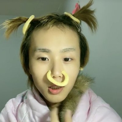 elena97851's profile picture. zen度文盲