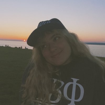 sophialotzz's profile picture. uf