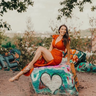 sammieherrick's profile picture. || WFU '14 || Harvard '16 || Head of BI || instagram @sammieherrick || 🇺🇸BOS 🇮🇱TLV ||