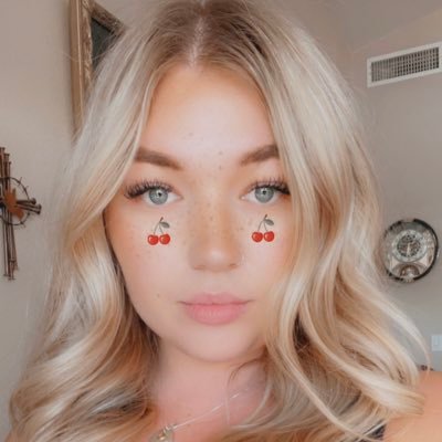 courttttrose's profile picture. 