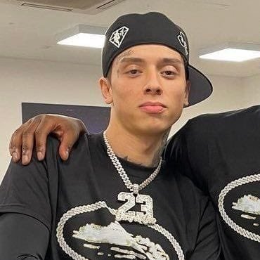 teusaquariano's profile picture. RIP aquarsano 😞