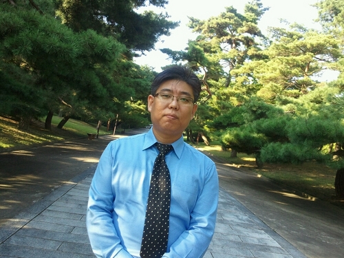 메가마트 /행복한직장인/야구/여행/드라마/트위터 /사랑스런남편/너무너무 귀여운 두딸에 아빠/
두산베어스를 30년간 사랑하는 야구광(베어스광)/
테마별 전국을 주유하는것이 꿈
(두산 원정경기  구경하기)
2013년두산베어스V4!!!