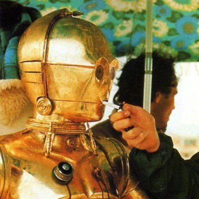 Roomsi's profile picture. Jäger dancing