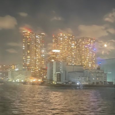 ikeshita_'s profile picture. 職業：個人事業主&個人投資家（サイドFIRE中）
属性：おひさま（日向坂46ファン、ひらほー推し）
当初、株クラとして高配当株の情報収集や発信のためのアカウントだったものの、高配当株仕込完了してからは株クラとしてやることなくなり、発信がおひさまになってしまいました。