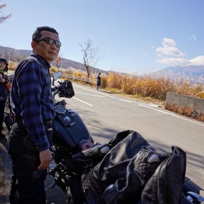 🔥焚き火🏍バイク・キャンプ🏕 ギター🎸音楽🎶オーディオ🔊カメラ📸ドローン・読書📖 ラーメン🍜Harley-Davidson Night train FXSTB2008 勝手にフォローしてごめんなさい。フォローしてくれたらフォローバックします!リツイートしてくれたら嬉しいです😃