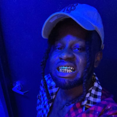 most of yall b sleepin on ya selves...too busy worried bout da wrong things #StaySleep #TMB5hit bookings /features 56tmb56@gmail.com