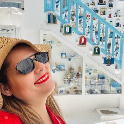 antonette1321's profile picture. cuenta oficial de Antonette Marchany Acosta, amar a Dios es lo mas importante para mi, mi mayor admiracion hacia el, admirar a Erika Buenfil tambien