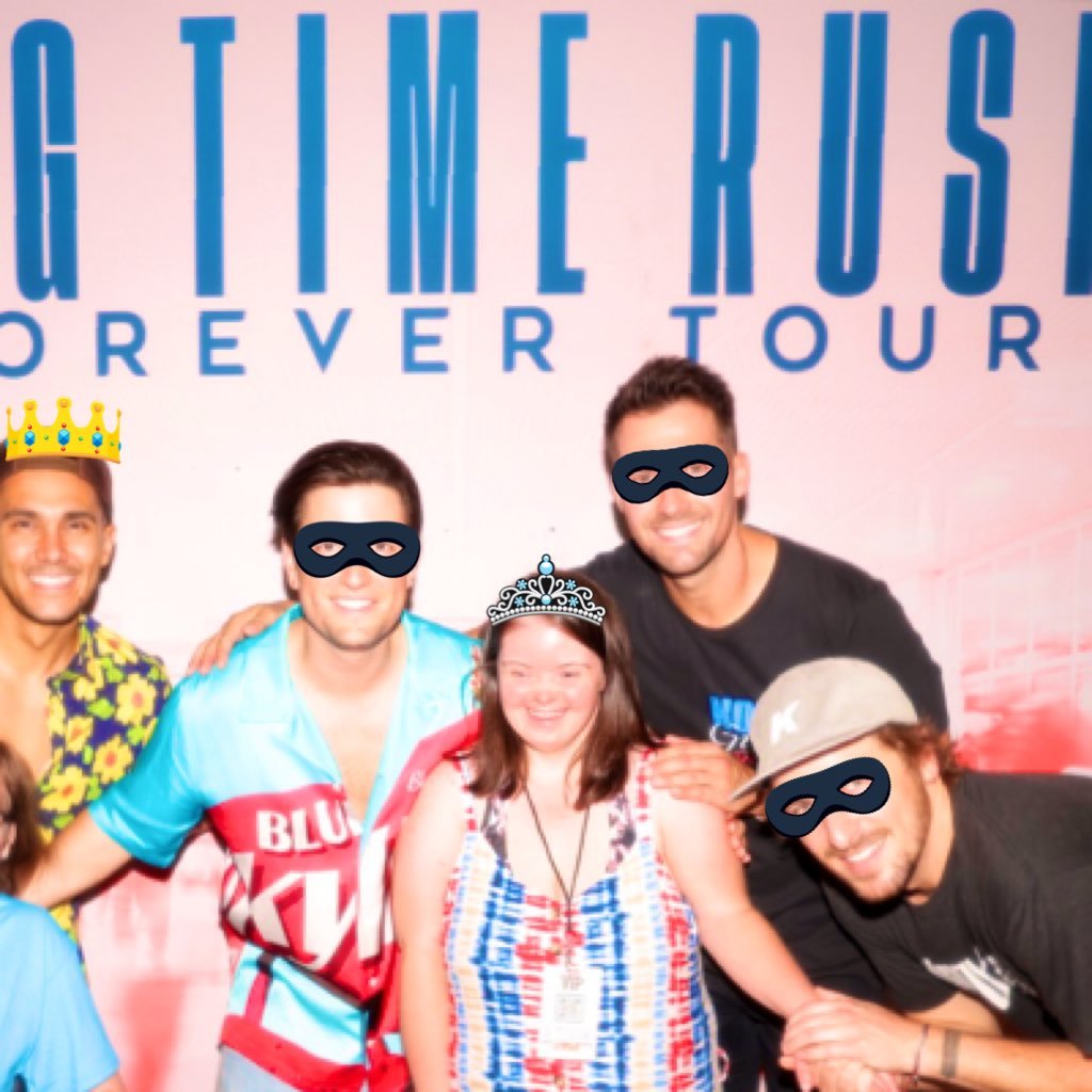 BeckyG43906611's profile picture. Becky g 27