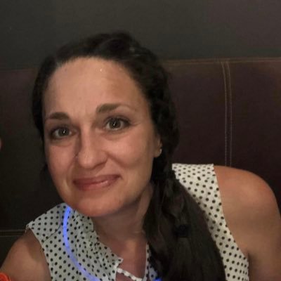 MsVescoviArtEd's profile picture. 17th year Teaching Art to PreK -8th Grade students in Bridgeport, Connecticut. mom to one son - 5 chickens & 2 dogs - love to garden 🪴 ❤️🎨#artteacher