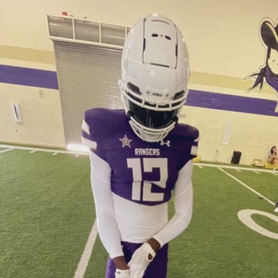 6’4 205 Wr / LB Fort Worth , Tx ,Basketball/ football Ready to work 🏈🏀