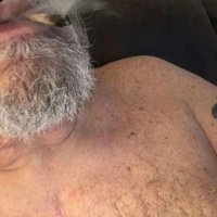 Eddie (@eddie10496495) 's Twitter Profile