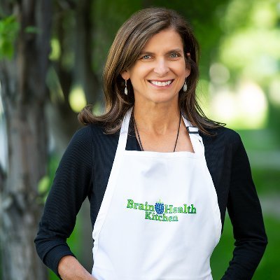 Physician, chef, author, and founder, the Brain Health Kitchen. Helping you fend off Alzheimer's while still eating delicious food. Book: 2023 @Artisanbooks.