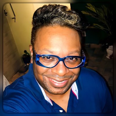 guigoterra's profile picture. Sou produtor artístico, cenógrafo, doente por ARTES, FOTOGRAFIAS e MÚSICAS!