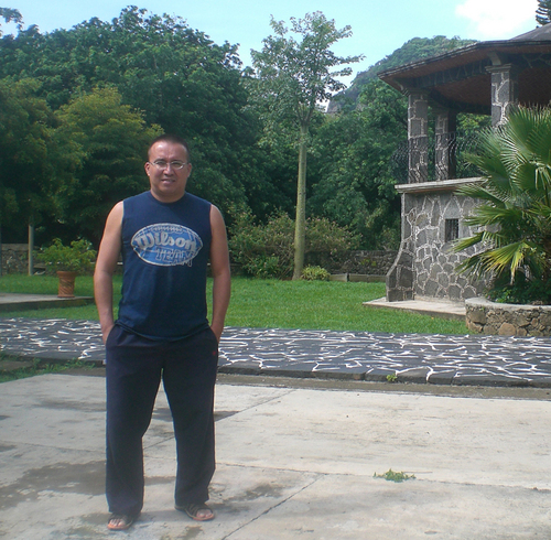 hra2010's profile picture. 