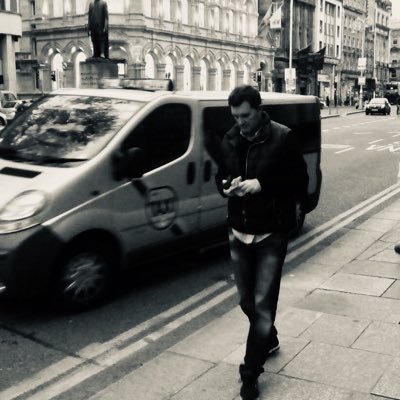 ellagarto_jj's profile picture. Un lagarto al sol que le encanta la luna.