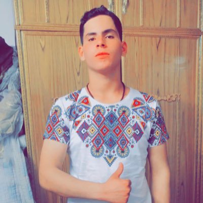 Ly76n9C8aB0EBUg's profile picture. 