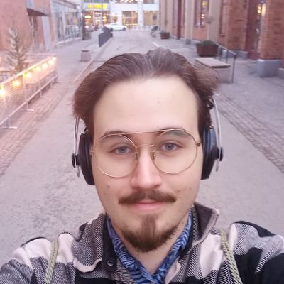 Hi and welcome! I'm Elias. A full-time aspiring gamedev and webdev nerd. Sometimes artist. ❤️
#gamedev
#webdev