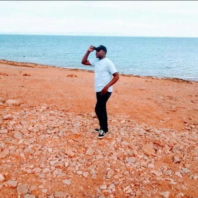 Reason716612442's profile picture. Never give up, persevere and be consistent to win.