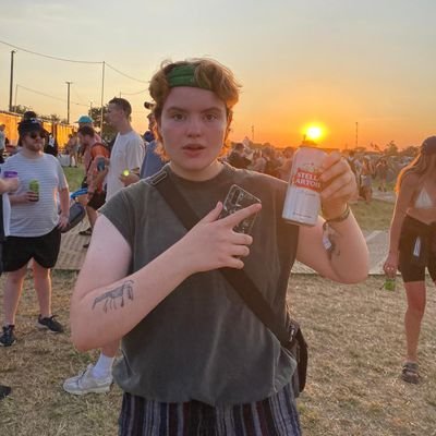 IHawdon's profile picture. ilana zoë | ♀️♋♀️ she/her