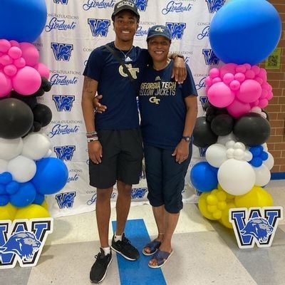 cplee33's profile picture. 