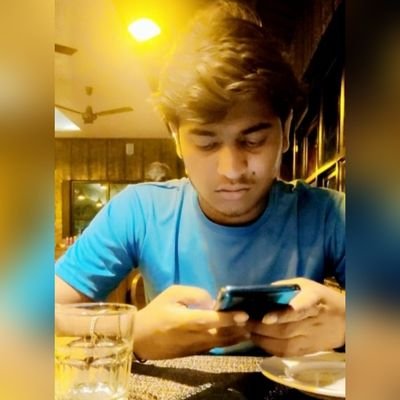 vaibhavkatkure's profile picture. Twitter addicted. || ohh fuck what people think 😎
@imVKohli
@mipaltan
@hardikpandya7