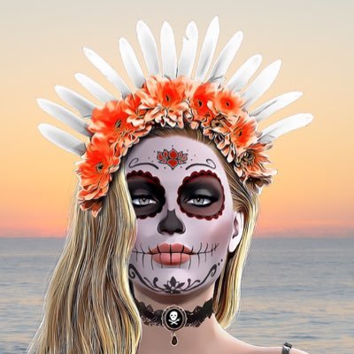 artist & builder, initiator of the @Society_DotD, building a community to celebrate Day of the Dead, believer in ❤️ joy of life & doing good ❤️, like web3