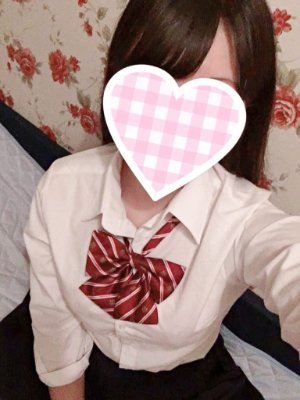 基本的ににゃんことバナナが好き♡21才変態♡すぐに濡れます。本当です。