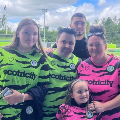 luke_twinning's profile picture. 