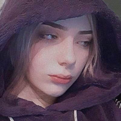she/her | dummes shitposting, wo nicht auf main kommt🏳️⚧️🏳️🌈 |
Main: @kidcoraflp