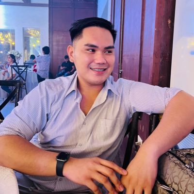 Ryandresann's profile picture. Registered Medical Technologist💉🌈