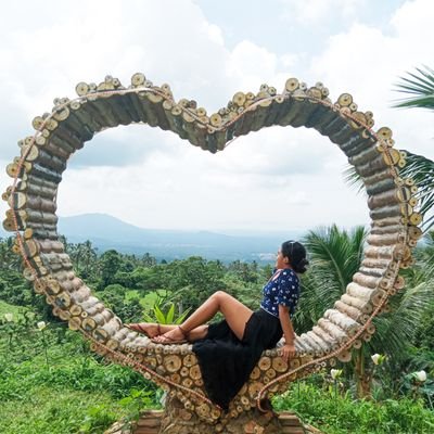 Saffhireblue's profile picture. be strong