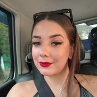 ππ§π πππ«π¨π₯π’π§π (@caroline__sccp) 's Twitter Profile