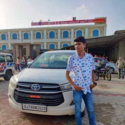r_ruturajsinh7's profile picture. 