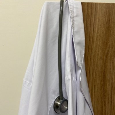 dahiliyedoktor's profile picture. 