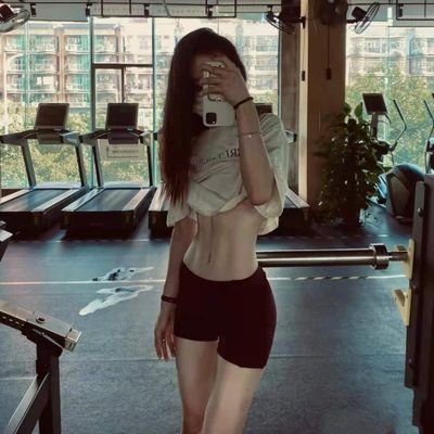 CoCo88798935's profile picture. God will give luck to good people