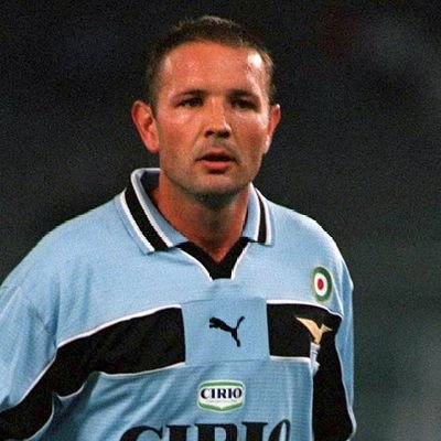 Zolja92's profile picture. Sitna vašarska varalica