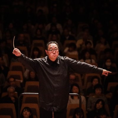 指揮者金澤建一の公式ツイッターになります。
サイト欄は指揮活動を行う上で感じたことを書き記したBLOGです。
下記（SoundCloud）は私の指揮した音楽たちの一部をご紹介しています。
https://t.co/wacd6mzQud…