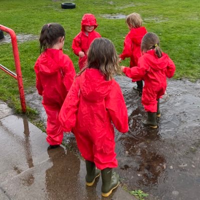 HolmElcc's profile picture. Holm Nursery and Out of School Care - Safe, Happy, Learning, Respectful #TeamHolm 😁