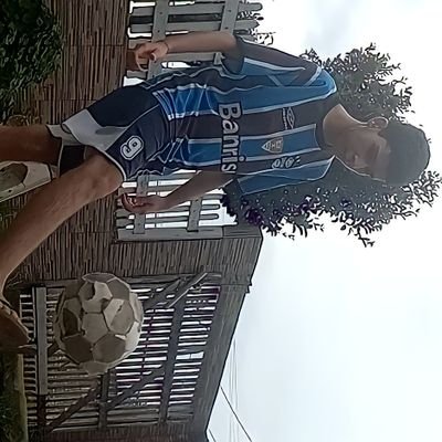 Brasileiro
+51
Estou no Instagram como @victinho_1401fbpa. Instale o aplicativo para seguir minh
Foguetão veloz. ⚡🇪🇪🅰️
Time: Grêmio. 🇪🇪
Signo: Aquário. ♒