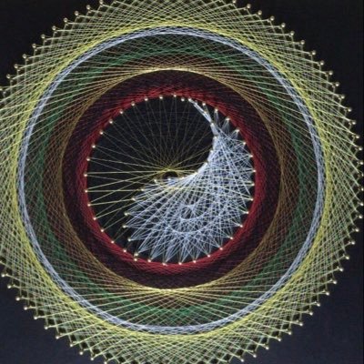 komebu3's profile picture. 気楽な手抜き主婦です。切り絵・糸かけ曼荼羅など、手先の作業が好きです。 劇団KAKUTAに出会って人生の楽しみが増えました。 『ゆめっぴ』というグループで子ども向けの舞台作品を武豊に呼んでます❣️